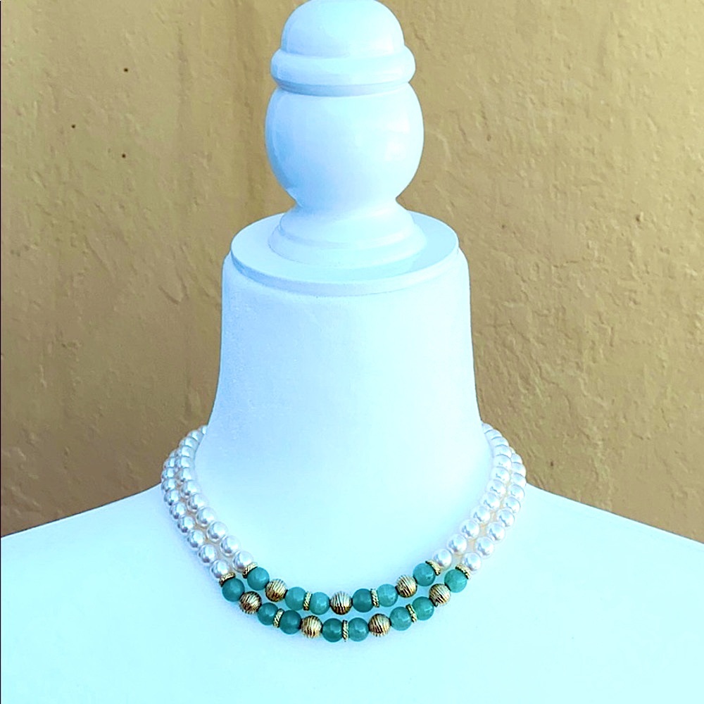 ❤️VINTAGE🔥 Pearl & Stone Costume Necklace